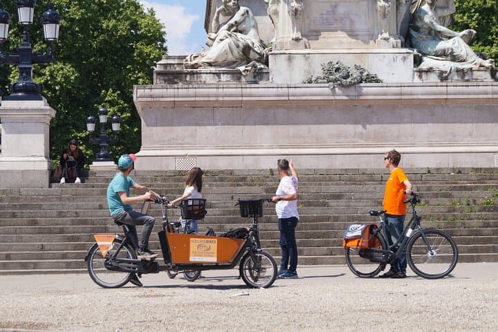 Tour Guiado en Bicicleta por Burdeos para Todas las Edades — foto 5