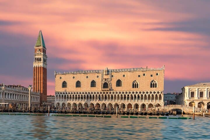 Entrada al Palacio Ducal con Visita al Puente de los Suspiros, Venecia