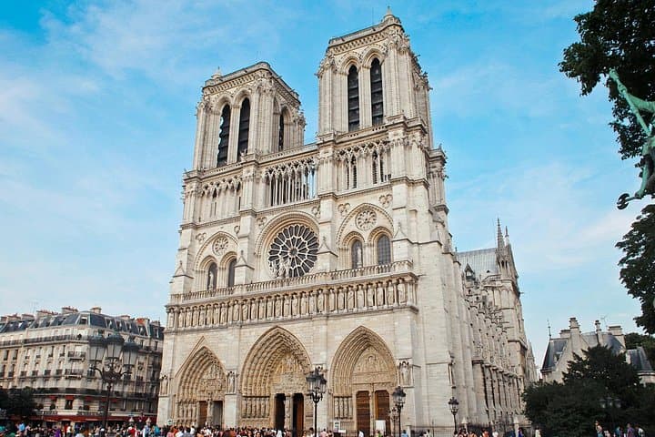 Visita guiada al exterior de Notre Dame con acceso a la catedral, París — foto 2