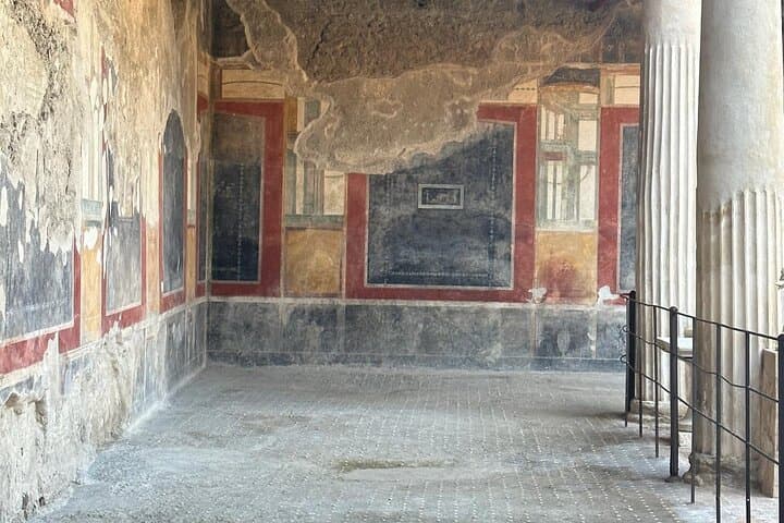 Von Amalfi: Pompeji Ruinen Tour mit Schnellzugangstickets — Foto 3