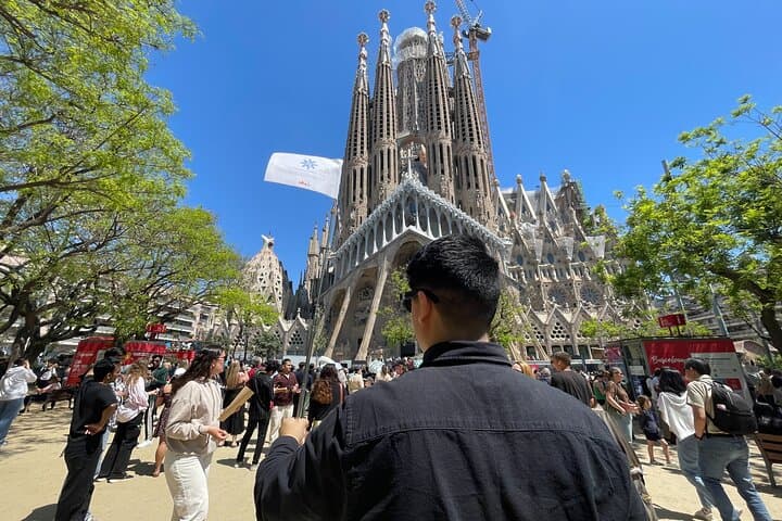 Geführte Tour durch die Sagrada Família mit optionalem Upgrade zu den Gaudí-Türmen — Foto 4