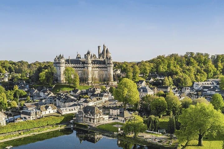 Tour del Château de Compiègne, Pierrefonds e Senlis Medievale — foto 3