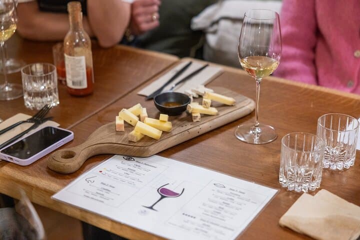 Masterclass de Vino y Queso de Burdeos - Taller de Cata — foto 2