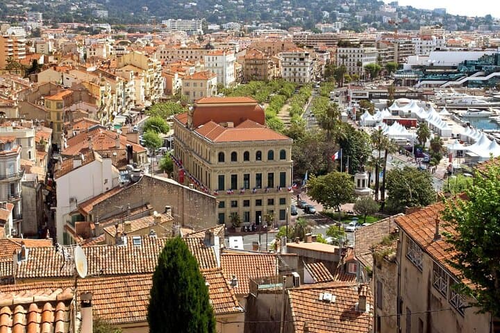 Tour a Piedi di Cannes con una Guida Locale