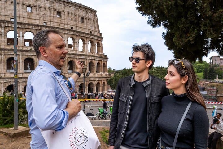 Tour di Gruppo Ridotto al Colosseo, Foro Romano e Palatino — foto 2