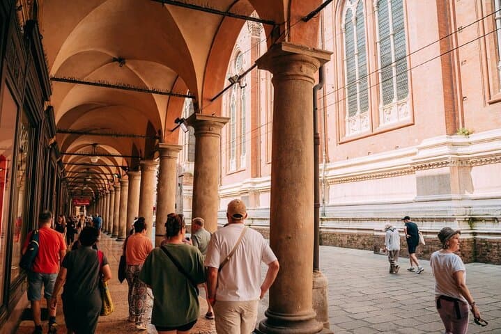Bologna Kleingruppen-Walking-Tour mit Archiginnasio