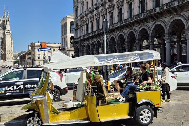 Milano Tuk Tuk Tour mit Hotelabholung und Domo-Ticket — Foto 5