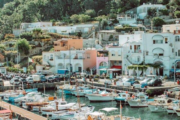 Fähren-Tickets zwischen Neapel und Capri