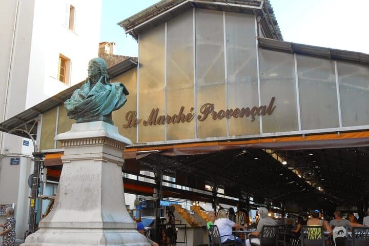 Visite de Saint Paul de Vence, Antibes et Cannes en Renault E-Tech — photo 5