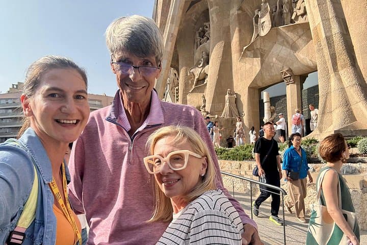 Visite de la Sagrada Familia avec un guide expert à Barcelone — photo 2