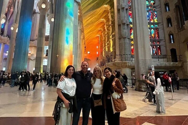 Visite de la Sagrada Familia avec un guide expert à Barcelone — photo 3