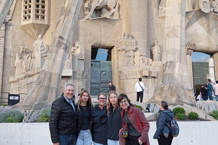 Visite de la Sagrada Familia avec un guide expert à Barcelone — photo 5