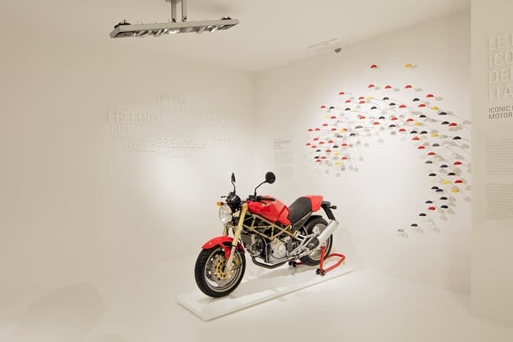 Museo Ducati con biglietti d'ingresso per Lamborghini o Ferrari — foto 2