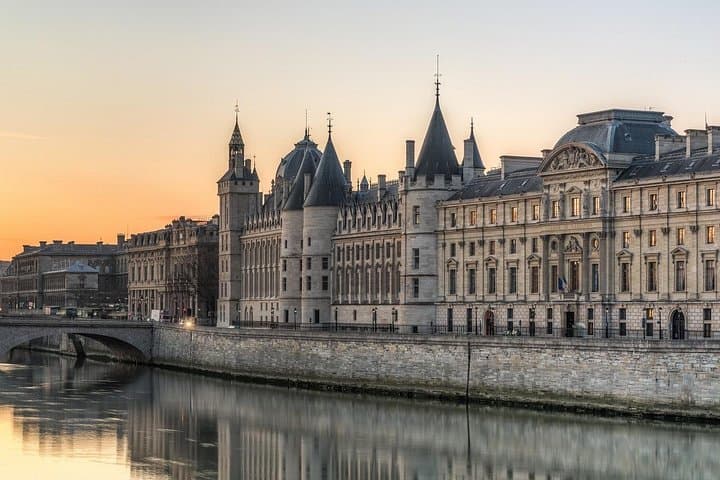Tour a pie por los sitios históricos de París, 3 horas — foto 3