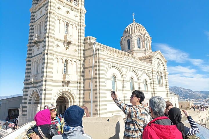 Privater Rundgang durch Marseille mit einem offiziellen Stadtführer — Foto 4