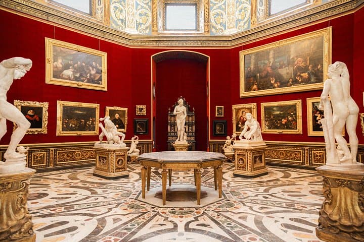 Esperienza VIP Guidata in Piccolo Gruppo alla Galleria degli Uffizi — foto 2
