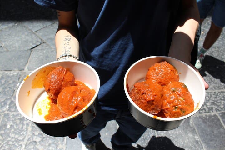 Street Food Tour in Neapel mit 6 Stationen — Foto 2