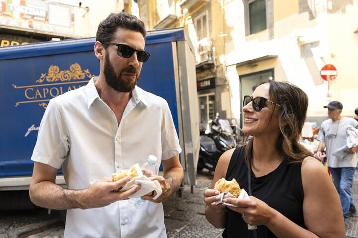 Street Food Tour in Neapel mit 6 Stationen