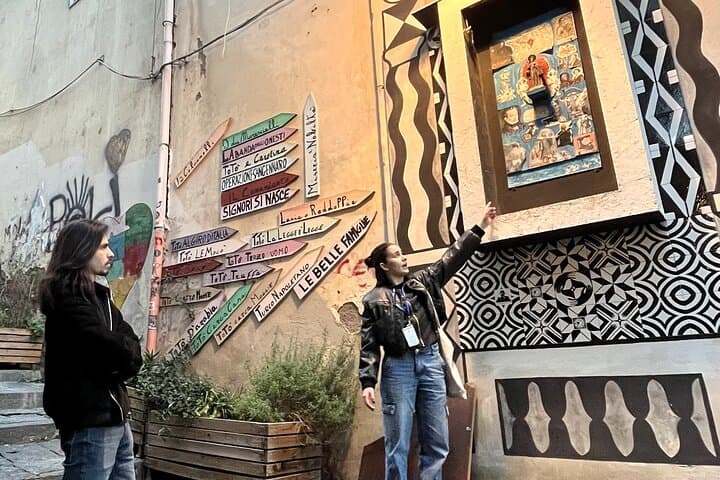 Street Art Tour durch das Spanische Viertel und die Unterwelt von Neapel — Foto 2