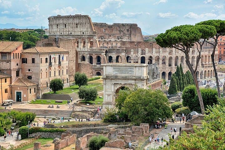 Accesso Speciale al Colosseo sulla Pista, Foro Romano e Palatine — foto 5