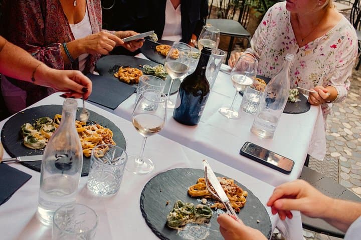 Bologna: Abendessen, Wein- und Verkostungserlebnis — Foto 2