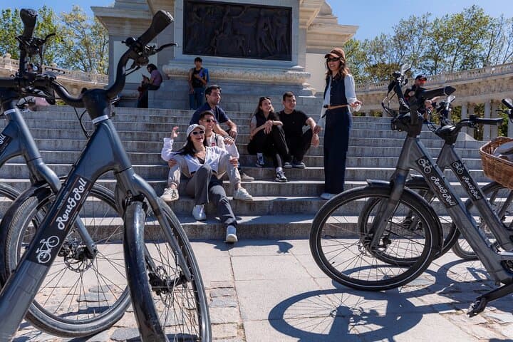Tour in Bicicletta Autoguidato al Parco del Retiro — foto 4
