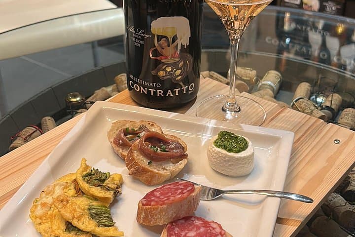 Aperitif mit Alta Langa in Turin