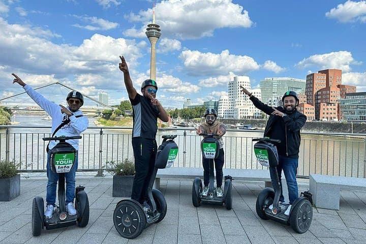 Visite guidée de 3 heures en Segway à Düsseldorf