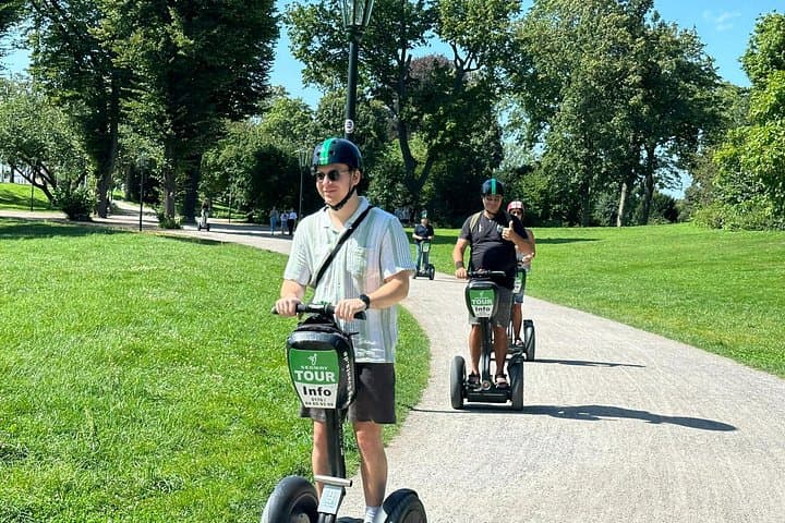 Visite guidée de 3 heures en Segway à Düsseldorf — photo 2