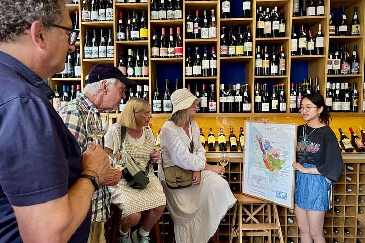 Visite Privée de Dégustation de Produits Locaux à Bordeaux