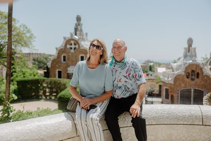 Barcelona an einem Tag: Sagrada, Park Güell, Altstadt & Seilbahn — Foto 4