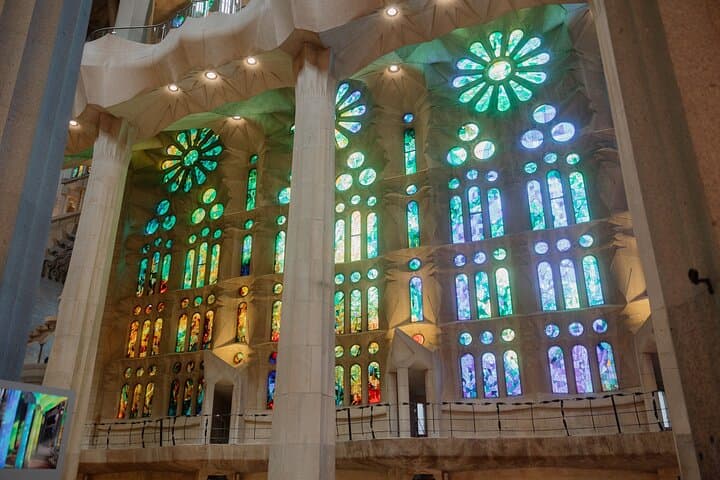Barcelona an einem Tag: Sagrada, Park Güell, Altstadt & Seilbahn — Foto 5