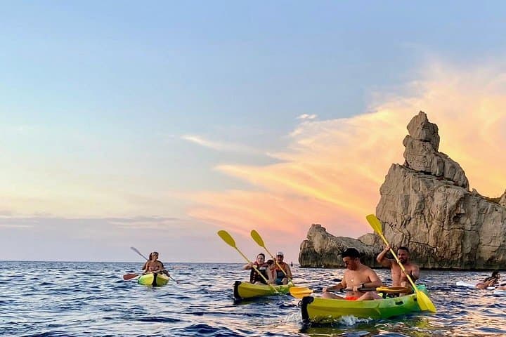 Aventura Privada de Kayak al Atardecer en Ibiza