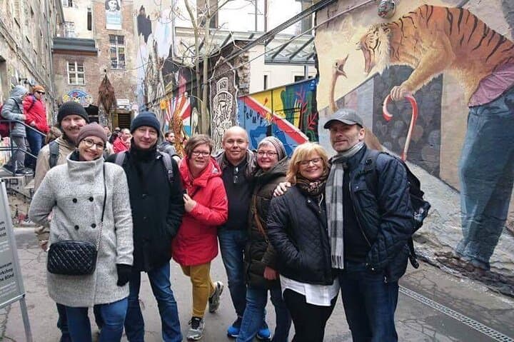 Private Berlin Bites & Historical Highlights - 2,5 Stunden