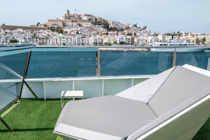 Trasferimenti in traghetto tra Ibiza e Formentera — foto 4