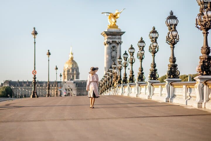 Tour a piedi dell'Arc de Triomphe e dei Champs-Élysées
