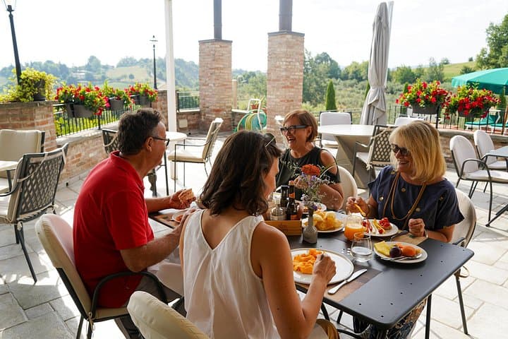 Tour Privato del Cibo nella Food Valley di Bologna