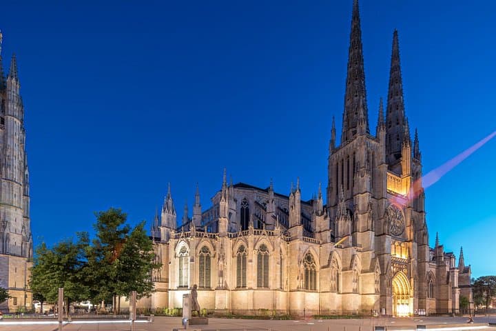 Bordeaux Night Tour: Private Evening Highlights Experience — photo 5