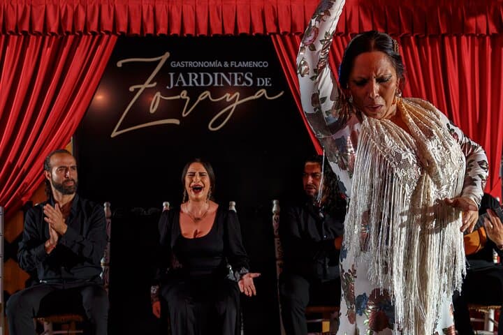 Biglietto per lo spettacolo di Flamenco al tablao Jardines de Zoraya Granada