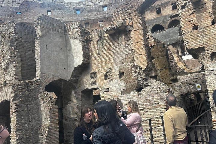 Colosseo di Notte Accesso Sotterraneo — foto 3