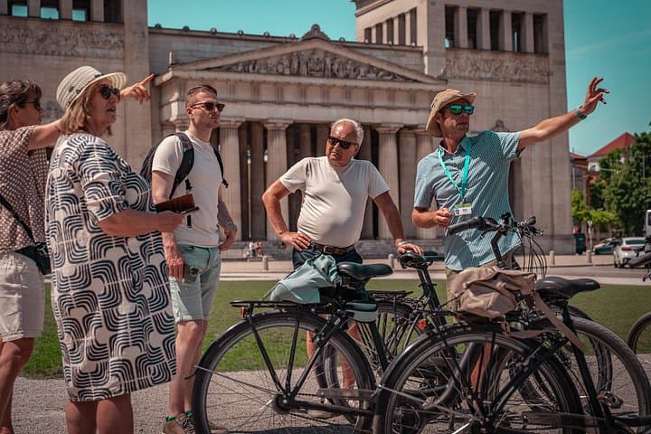 Visite guidée à vélo en petit groupe à Munich