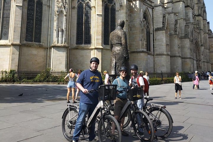E-Bike-Tour: Von Bordeaux nach Saint-Émilion mit Picknick-Lunch — Foto 4