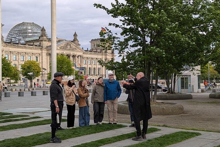 Berlin Regierungsviertel Tour und Besuch der Reichstagskuppel — Foto 3