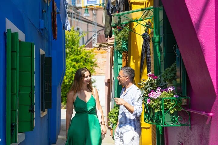 Tour de medio día a las islas Murano y Burano en grupo reducido en barco privado — foto 2