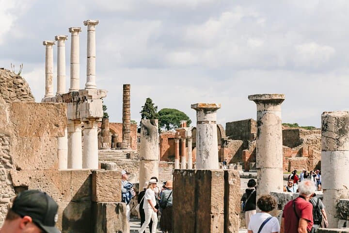 Schnellzugang Pompeji & Vesuv Ganztagestour ab Neapel — Foto 4