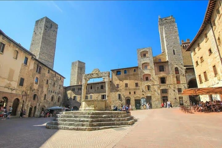Excursión Privada de un Día a Toscana: Siena, San Gimignano y Pisa