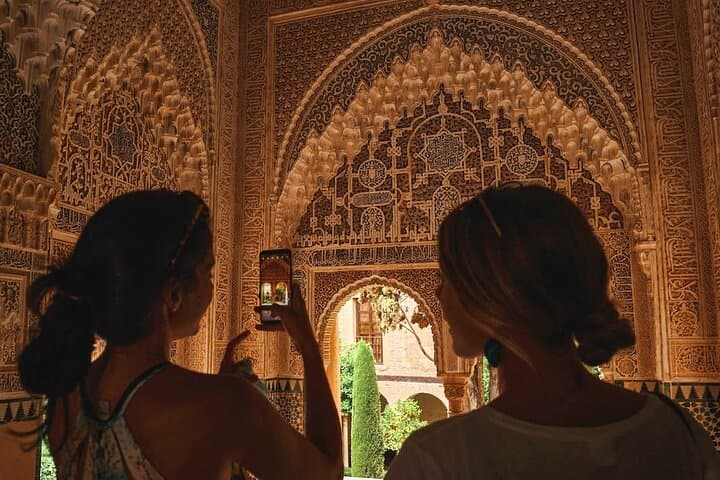 Billet pour l'Alhambra avec Audioguide à Grenade — photo 2