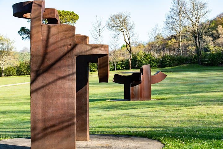 Private San Sebastián Stadtführung und Besuch des Chillida Leku Museums — Foto 4