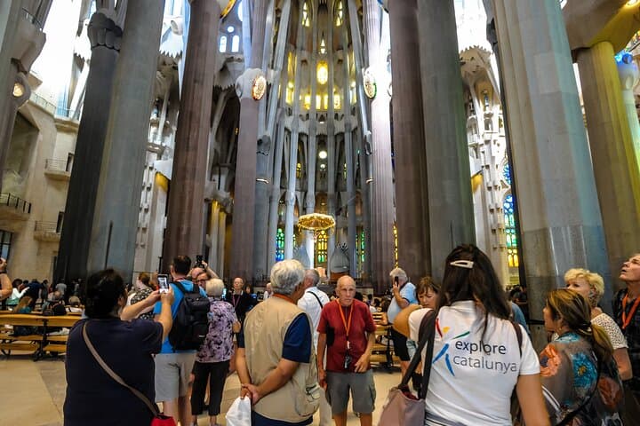 Sagrada Familia Fast Track Geführte Tour — Foto 4