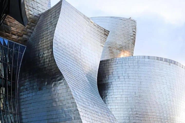 Tour Privato di Bilbao con Pranzo Deluxe